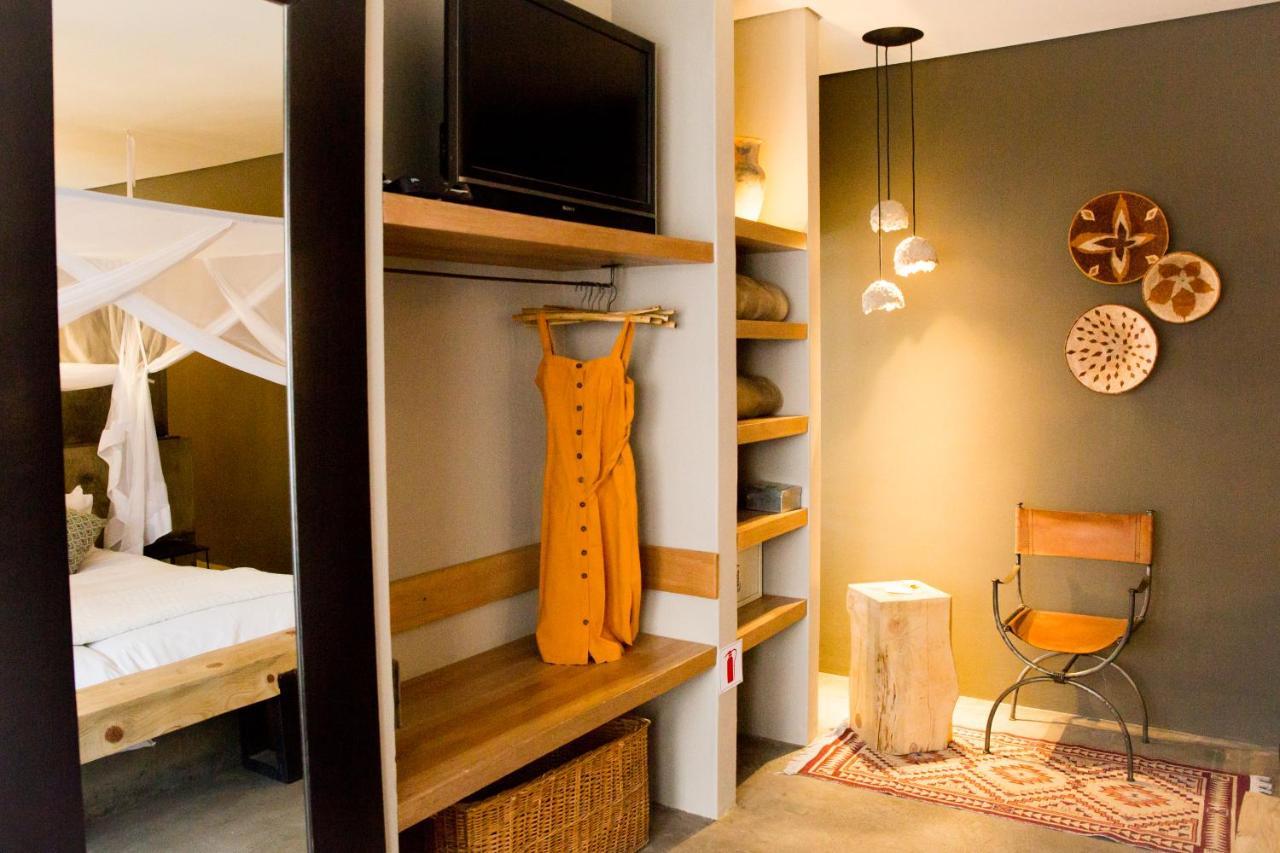 Olive Grove Guesthouse 빈트후크 외부 사진