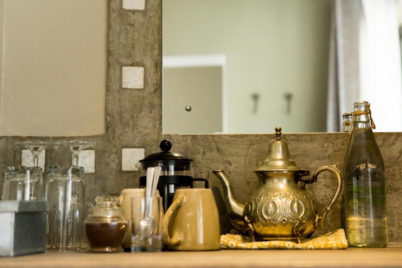 Olive Grove Guesthouse 빈트후크 외부 사진